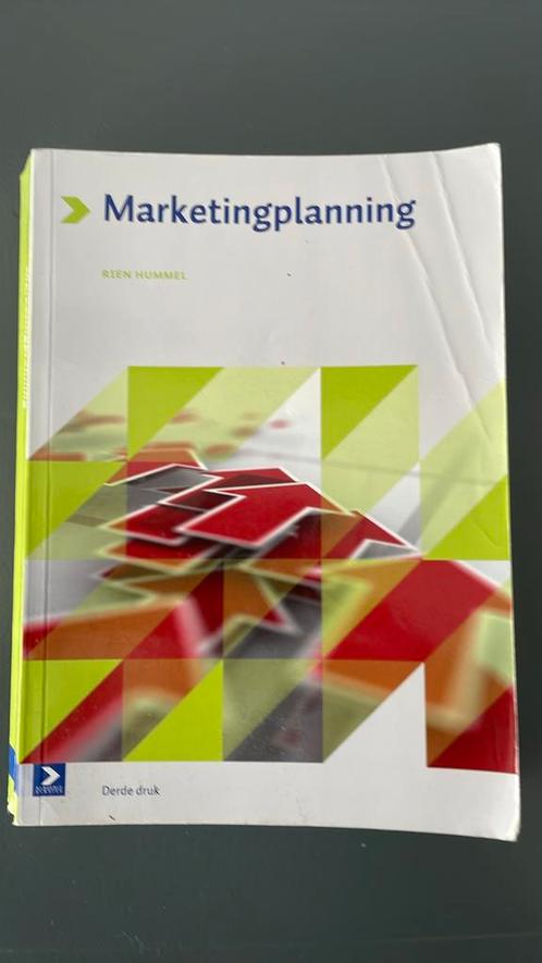 Rien Hummel - Marketingplanning, Livres, Livres scolaires, Comme neuf, Néerlandais, Enlèvement ou Envoi