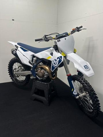 Husqvarna fc450 2022 47.5u beschikbaar voor biedingen