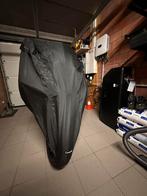 Hoes, Motoren, Ophalen