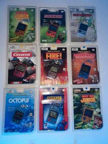 Nintendo mini classics  beschikbaar voor biedingen