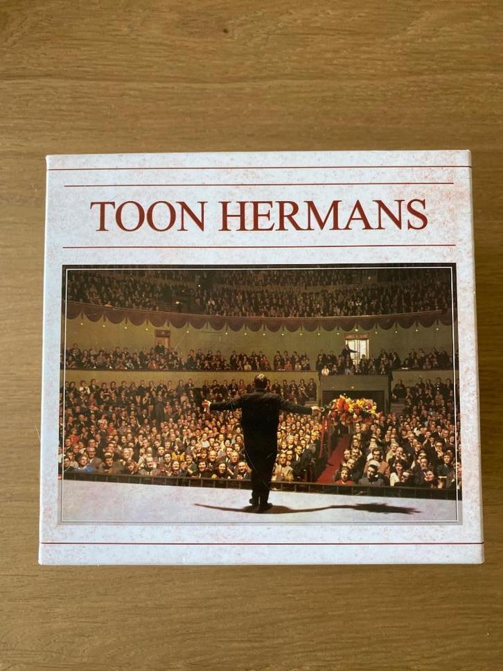 Toon Hermans Oeuvre DVD Boxset, Cd's en Dvd's, Cd's | Humor en Cabaret, Zo goed als nieuw, Boxset, Ophalen of Verzenden