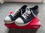 Damessneaker Levi's maat 39, Blauw, Ophalen of Verzenden, Zo goed als nieuw, Sneakers
