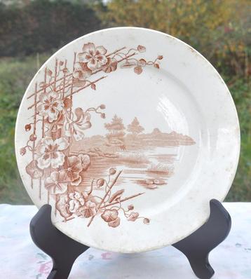 assiette décorative boch frère décor cottage  beschikbaar voor biedingen