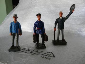 DURSO figuren ,Eisenhouwer, stationskruier , kantoorbediende beschikbaar voor biedingen