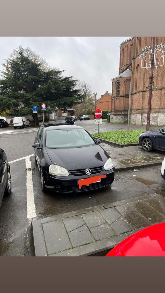 Golf 5 1.6 essence automatique 2006, Autos, Volkswagen, Particulier, Golf, Essence, Euro 4, Berline, 5 portes, Automatique, Noir