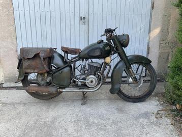 moto oldtimer beschikbaar voor biedingen