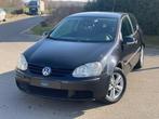 Volkswagen GolfV 125DKM 1.6BENZ MANUEEL GEKEURD&GARANTIE, Auto's, Voorwielaandrijving, Testrit aan huis, Stof, Zwart