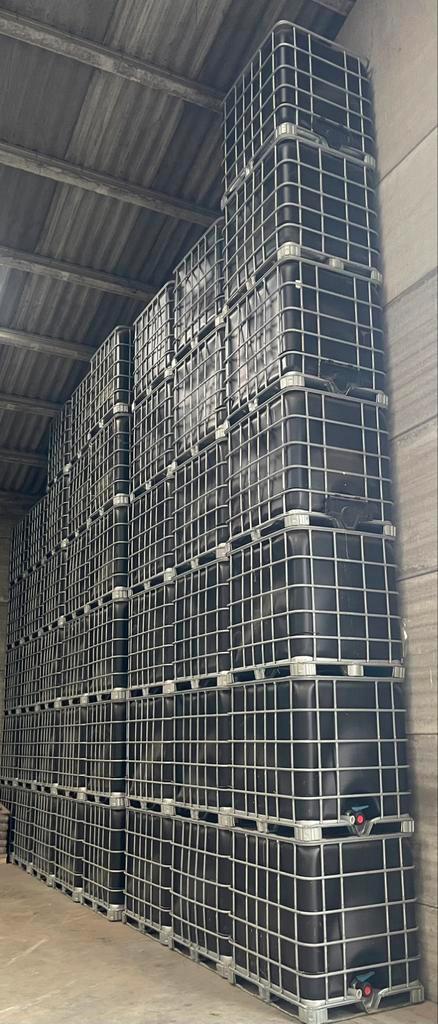 Complete Cubi IBC-tanktank van 1000 l (met kooi en pallet), Tuin en Terras, Regentonnen, Gebruikt, Kunststof, 150 liter of meer