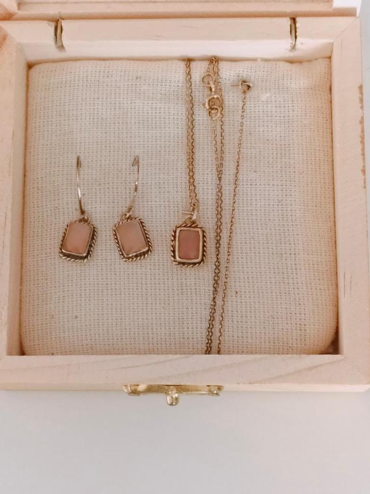 MUJA JUMA oorbellen en ketting met hanger, Handtassen en Accessoires, Kettinghangers, Nieuw, Zilver, Roze, Overige voorstellingen