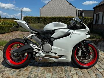 Ducati Panigale beschikbaar voor biedingen