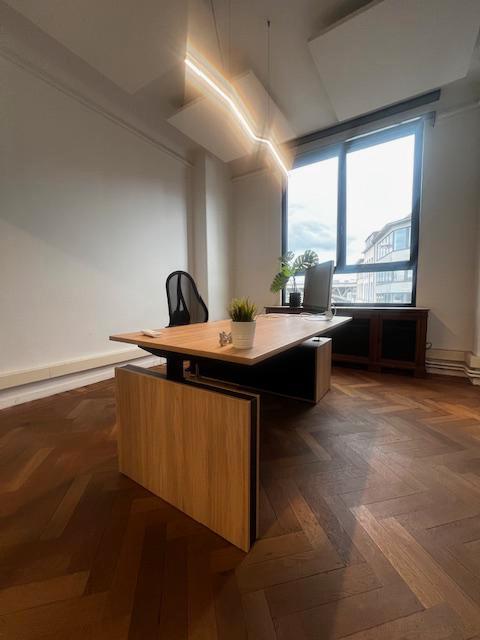Elektrische zit/sta bureau, Huis en Inrichting, Bureaus, Nieuw, Bureau, Ophalen