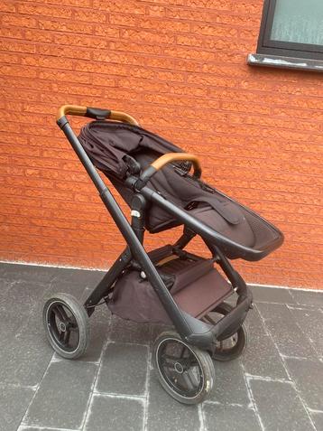 Dubatti buggy met voetenzak  beschikbaar voor biedingen