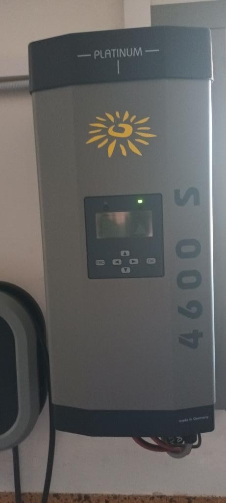 Omvormer Diehl 4600S, Doe-het-zelf en Bouw, Zonnepanelen en Toebehoren, Gebruikt, Ophalen