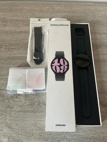 Vend Samsung Galaxy watch 6 beschikbaar voor biedingen