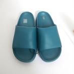 Heren slippers effen groen 41, Kleding | Heren, Schoenen, Slippers, Overige kleuren, Verzenden, Nieuw