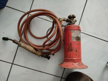 Gasbrander met werffles beschikbaar voor biedingen