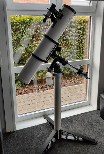 Telescoop TAL-1 beschikbaar voor biedingen