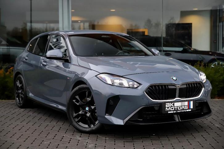 BMW 120 i M-PACK-360-HEADUP-LANE ASSIST-LED-2Y WARRANTY, Auto's, BMW, Particulier, Te koop, 1 Reeks, 360° camera, ABS, Achteruitrijcamera