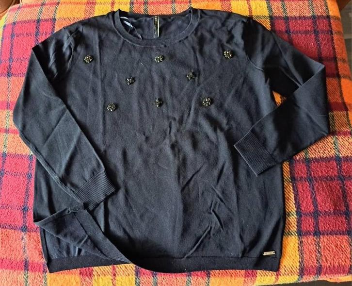 Guess, dunne trui met pareltjes, M, Kleding | Dames, Truien en Vesten, Zo goed als nieuw, Maat 38/40 (M), Zwart, Ophalen of Verzenden