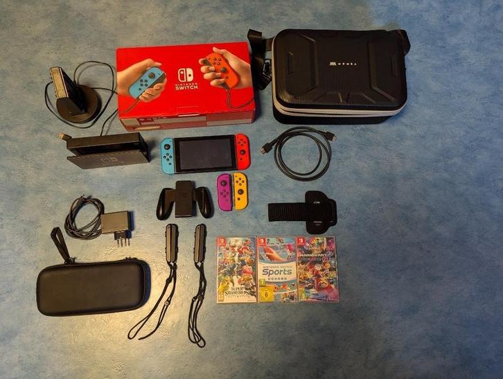 Nintendo switch + 3 games + accessoires, Games en Spelcomputers, Spelcomputers | Nintendo Switch, Zo goed als nieuw, Switch 2019 Upgrade