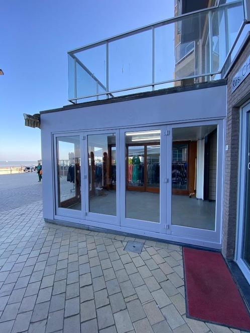 Handelpand op toplocatie op de zeedijk, Zakelijke goederen, Bedrijfs Onroerend goed, Winkelruimte, Koop