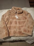 Nieuw faux fur jasje, Kleding | Dames, Ophalen, Nieuw, Maat 42/44 (L), Beige