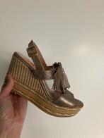 Sandales dorées semelles compensées 37Neuves, Vêtements | Femmes, Chaussures, Comme neuf