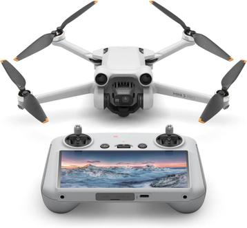 DJI Mini 3 Fly More Combo (DJI RC) beschikbaar voor biedingen