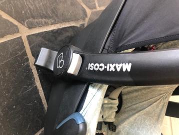 Maxi cosi beschikbaar voor biedingen