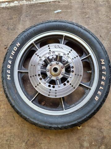 Kawasaki z1300 voorwiel 1. (z 1300 zn zn1300 zg zg1300) beschikbaar voor biedingen