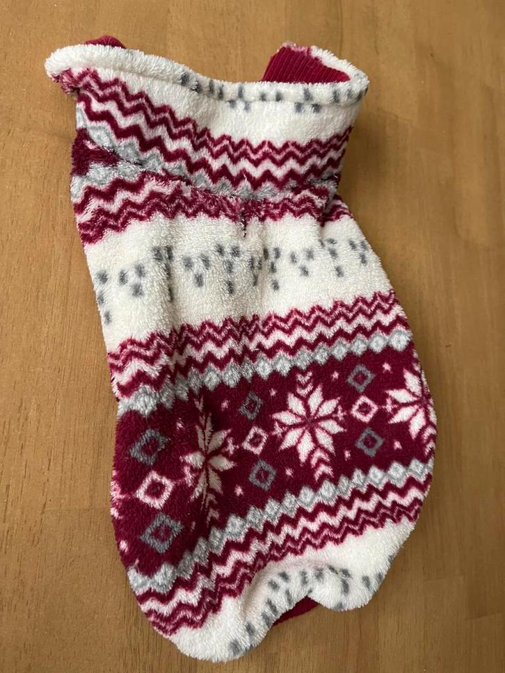 Mooie zachte hondentrui voor klein hondje, Dieren en Toebehoren, Hondenkleding, Zo goed als nieuw, Hondenbodywarmer, Ophalen of Verzenden