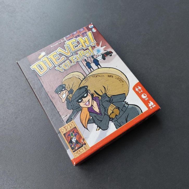 dieven voleurs 999 games kaartspel (sint of kerst), Hobby en Vrije tijd, Gezelschapsspellen | Kaartspellen, Zo goed als nieuw