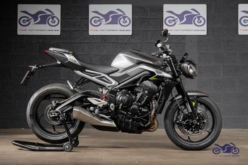 Triumph Street Triple R - 6.428 km, Motoren, Motoren | Triumph, Bedrijf, Naked bike, meer dan 35 kW, 3 cilinders, Ophalen