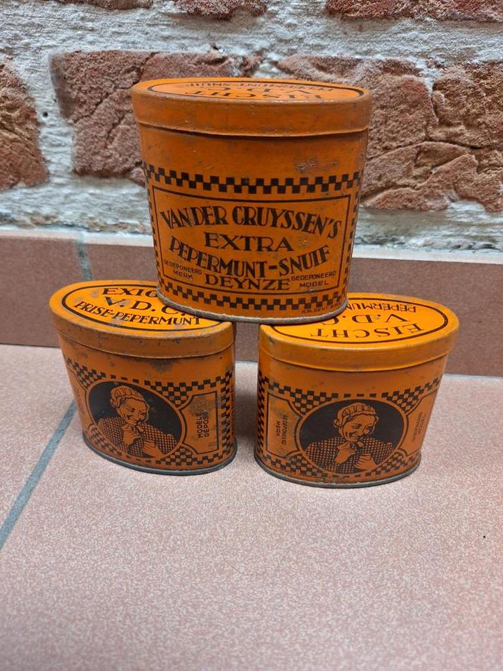 3 blikken doosjes Vander Cruyssen Deinze Pepermunt snuif, Verzamelen, Rookartikelen, Aanstekers en Luciferdoosjes, Gebruikt, Tabaksdoos of Verpakking