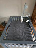 Kinderbox met toebehoren, Enlèvement, Comme neuf, Rectangulaire, Tapis de parc