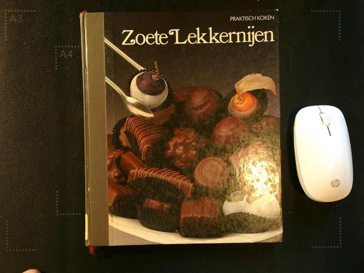 Zoete lekkernijen, Boeken, Kookboeken, Gelezen, Ophalen of Verzenden