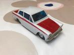 Voiture miniature Ford Cortina en plastique, Utilisé, Voiture, Enlèvement ou Envoi