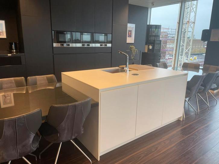 Keukenelementen + 2 tafels + kookeiland + 2 vaatwassers, Huis en Inrichting, Keuken | Keukenelementen, Zo goed als nieuw, Minder dan 100 cm