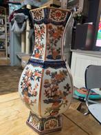 Vintage antieke vaas Imari handpainted, Antiek en Kunst, Antiek | Vazen, Ophalen of Verzenden