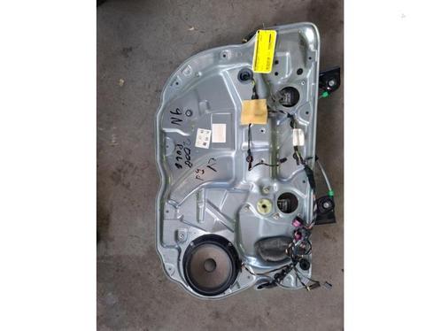 Ruitmechaniek 4Deurs links-voor van een Volkswagen Polo, Auto-onderdelen, Ruiten en Toebehoren, Volkswagen, Gebruikt, 3 maanden garantie