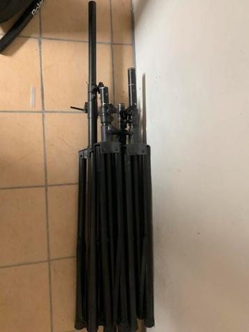 Licht/speaker statieven met statieven tas beschikbaar voor biedingen