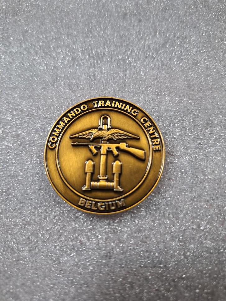 Coin Commando Training Centrum Marche Les Dames, Verzamelen, Militaria | Algemeen, Lintje, Medaille of Wings, Ophalen of Verzenden