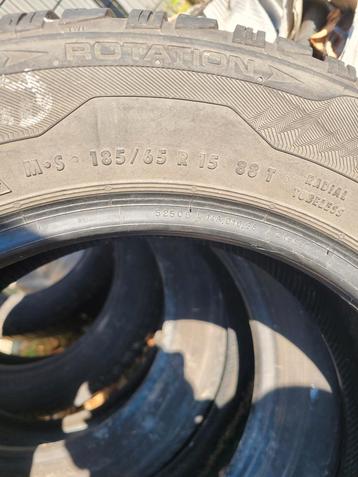 2x Band Uniroyal MS plus 77 185/65 R15 88T, Auto-onderdelen, Banden en Velgen, Ophalen, Gebruikt, 15 inch, Band(en)