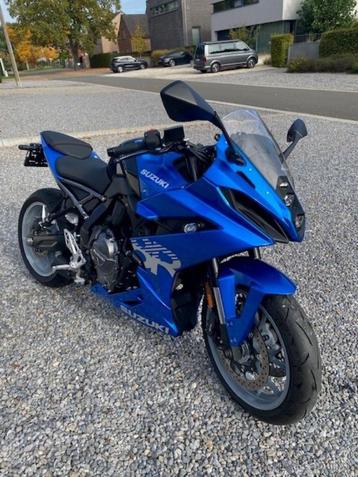 GSX8R  GSX 8 R  GSX-8 GSXR  GSX-R  2840 KM beschikbaar voor biedingen
