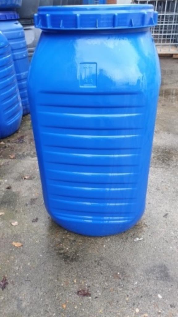 Blauwe tonnen,vaten van 260 L met schroefdeksel, Tuin en Terras, Regentonnen, Zo goed als nieuw, Kunststof, 150 liter of meer
