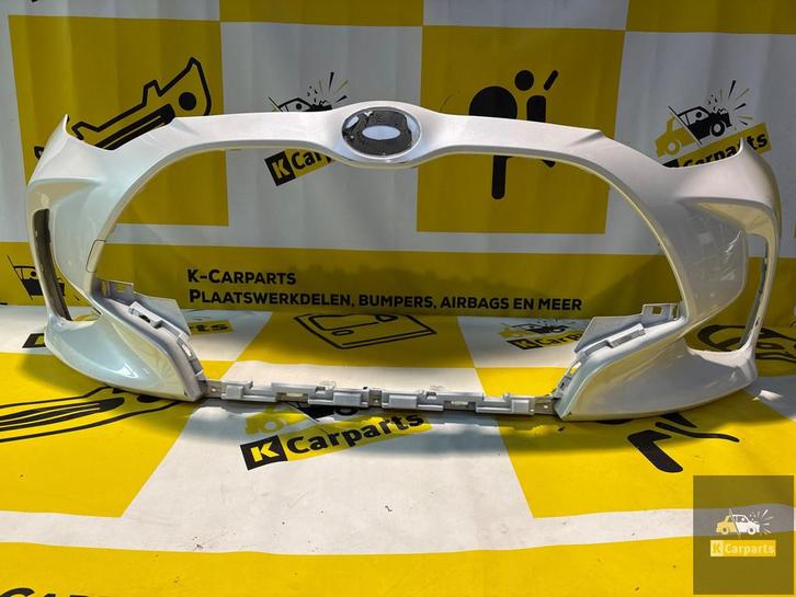 Bumper Toyota Yaris Voorbumper 52119-K0050, Auto-onderdelen, Carrosserie, Bumper, Toyota, Voor, Gebruikt