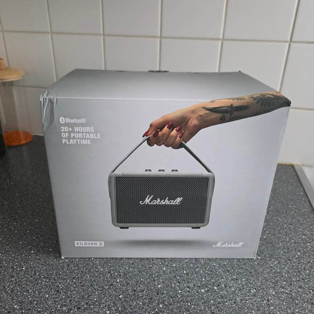 Marshall Kilburn II, Ophalen