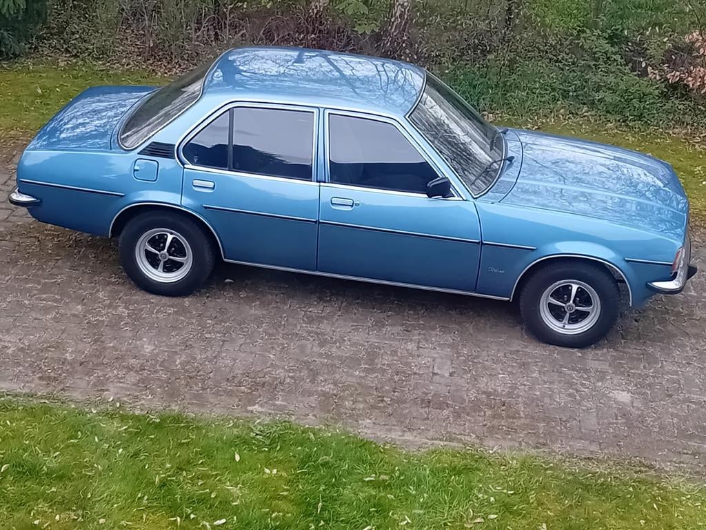 Opel ascona b bouwjaar 1980, Auto's, Oldtimers, Particulier, Opel, Automaat, Ophalen