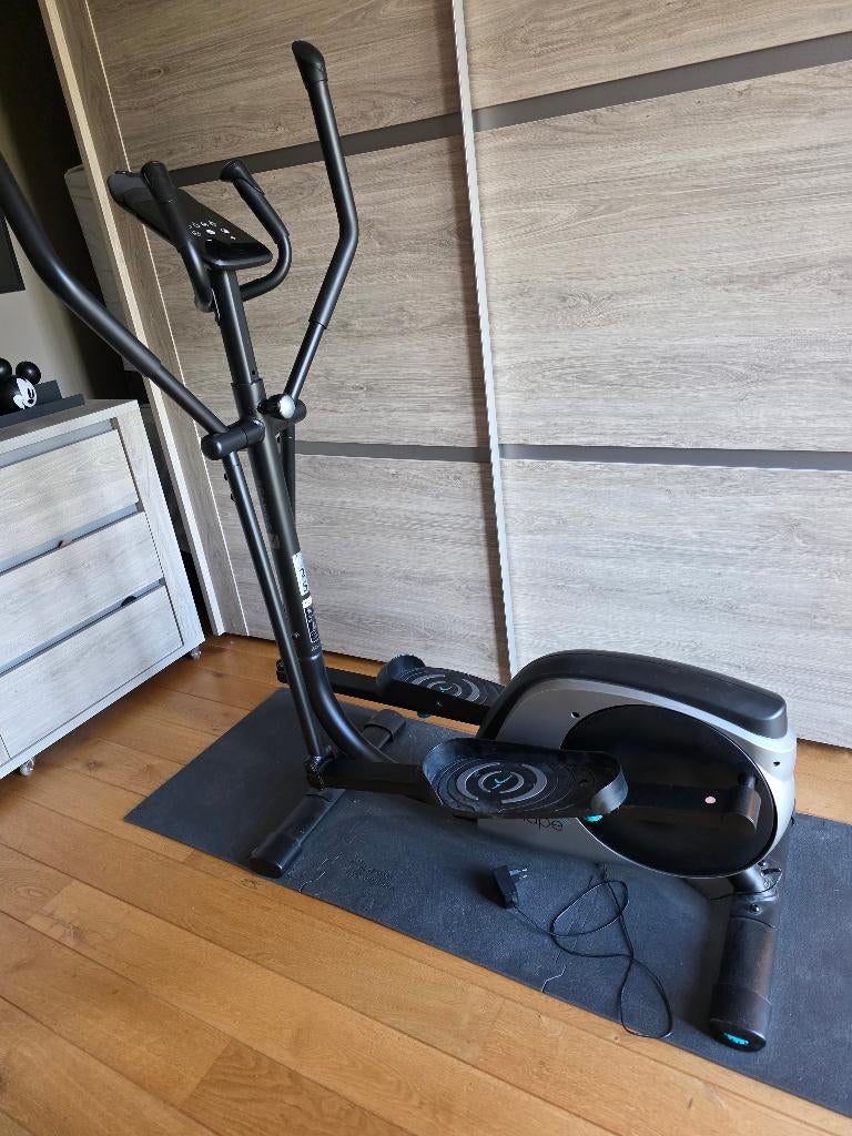 Velo elliptique, Enlèvement, Comme neuf, Vélo elliptique
