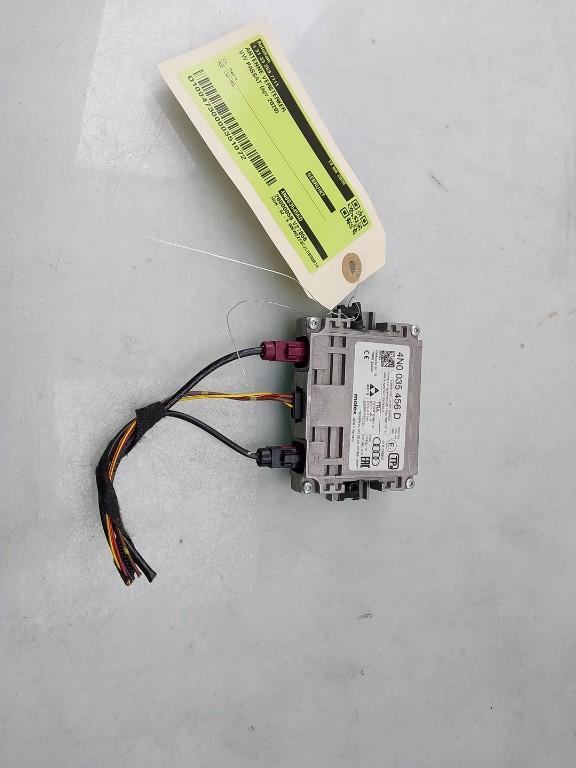 ANTENNE VERSTERKER Passat Variant (3G5) (|4N0035456D|), Dhr. J. Ham, Gebruikt, Volkswagen, Administratie@autoham.nl